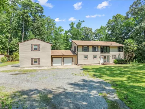12255 Waterview Trl, Carrollton, VA 23314