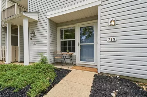 713 Drift Tide Dr, Virginia Beach, VA 23464