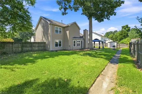 Exterior - 52 Locksley Dr, Hampton, VA 23666 photo 3 of 3