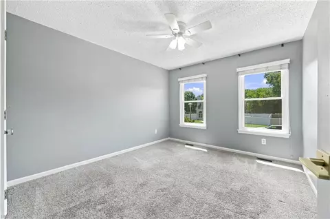 Bedroom - 52 Locksley Dr, Hampton, VA 23666 photo 3 of 9