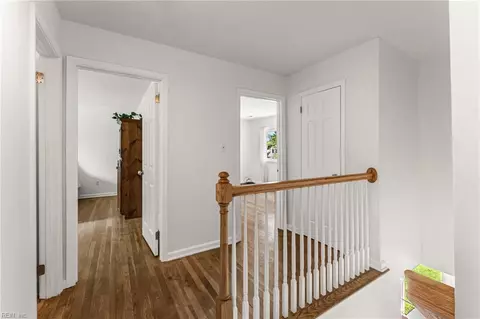 Entry Way - 1 Garrett Dr, Hampton, VA 23669 photo 2 of 3
