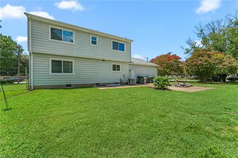 Exterior - 1 Garrett Dr, Hampton, VA 23669 photo 4 of 4