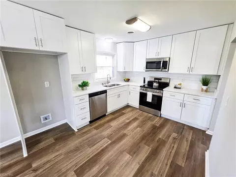 Kitchen - 303 Dover Rd, Hampton, VA 23666 photo 1 of 4