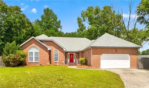 Exterior - 3120 Deans Ct, Chesapeake, VA 23321 photo 2 of 7