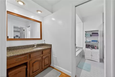 Bath - 3120 Deans Ct, Chesapeake, VA 23321 photo 2 of 5