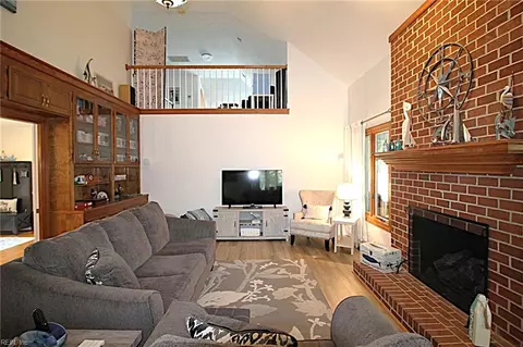 Living - 3120 Deans Ct, Chesapeake, VA 23321 photo 1 of 3