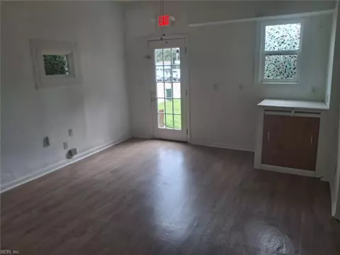 Living - 27 E Mellen St, Hampton, VA 23663 photo 2 of 2