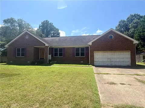 929 Lindsley Dr, Virginia Beach, VA 23454