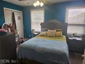 Bedroom - 3202 Clover Rd E, Chesapeake, VA 23321 photo 1 of 3