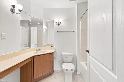 Bath - 1535 Hambledon Loop, Chesapeake, VA 23320 photo 4 of 5