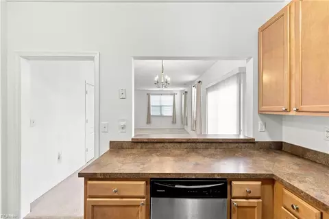 Kitchen - 1535 Hambledon Loop, Chesapeake, VA 23320 photo 2 of 2