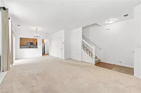Living - 1535 Hambledon Loop, Chesapeake, VA 23320 photo 3 of 4