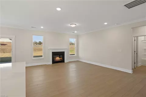 Living - Mm Davidson, Suffolk, VA 23435 photo 2 of 4