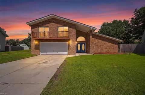 1424 Planting Ct, Virginia Beach, VA 23453