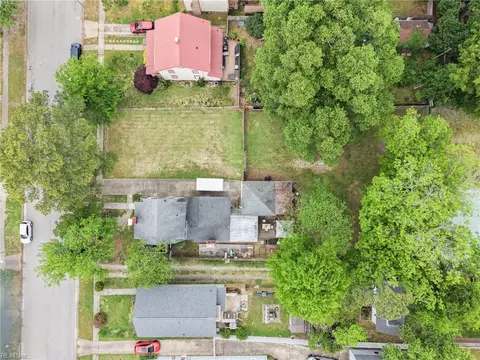 View/Area - 154 Alleghany Rd, Hampton, VA 23661 photo 5 of 6