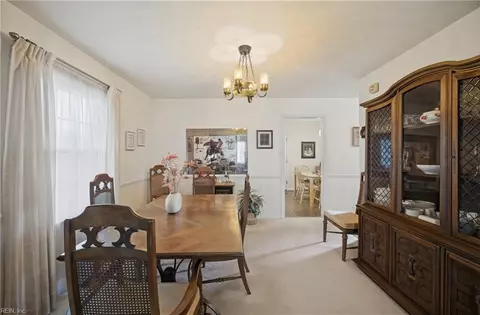 Dining - 6 Redman Ct, Hampton, VA 23669 photo 2 of 4