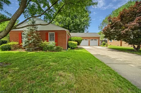 Exterior - 6 Redman Ct, Hampton, VA 23669 photo 5 of 10