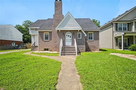 1129 Hazel Ave, Chesapeake, VA 23325