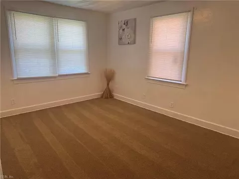 2801 Mapleton Ave, Norfolk, VA 23504 photo 5
