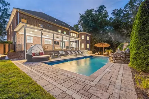 1303 Harris Rd, Virginia Beach, VA 23452