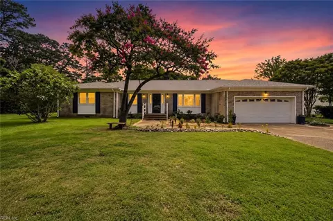 2305 Spindrift Rd, Virginia Beach, VA 23451