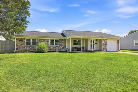 3820 Bent Branch Dr, Virginia Beach, VA 23452