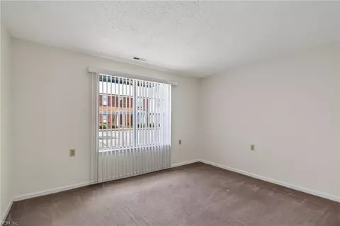 Bedroom - 3520 Sugar Run Rn Run, Chesapeake, VA 23321 photo 1 of 4