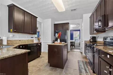Kitchen - 67 Manilla Ln, Hampton, VA 23669 photo 2 of 3