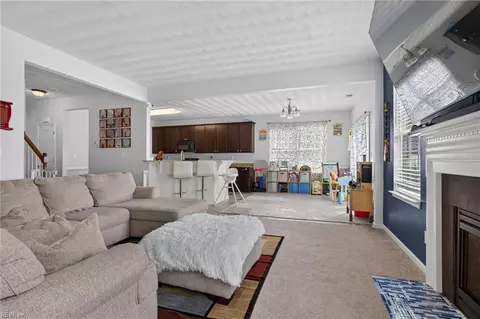 Other - 67 Manilla Ln, Hampton, VA 23669 photo 3 of 10