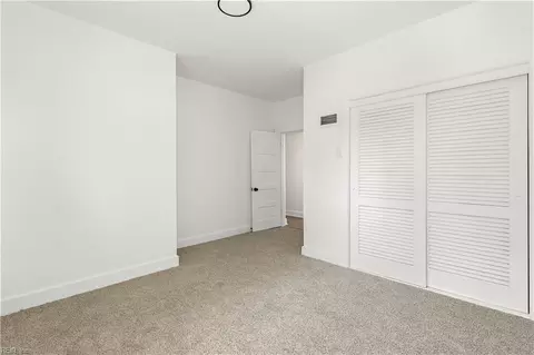 Bedroom - 161 Lasalle Ave, Hampton, VA 23661 photo 7 of 8