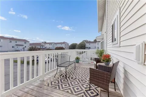 Other - 8 Cantamar Ct, Hampton, VA 23664 photo 2 of 17