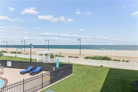 View/Area - 8 Cantamar Ct, Hampton, VA 23664 photo 1 of 1