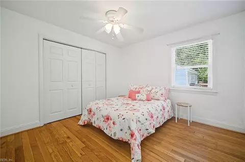Bedroom - 8046 E Glen Road Rd, Norfolk, VA 23505 photo 3 of 6