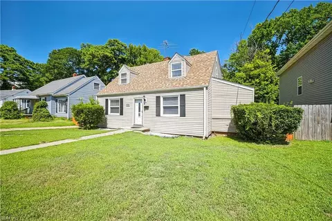 Exterior - 8046 E Glen Road Rd, Norfolk, VA 23505 photo 2 of 8
