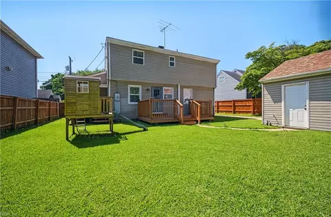Exterior - 8046 E Glen Road Rd, Norfolk, VA 23505 photo 5 of 8