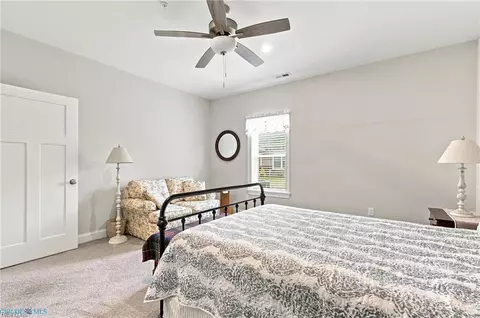 Bedroom - 7400 Sinclair Way #2-E, Gloucester, VA 23061 photo 5 of 6