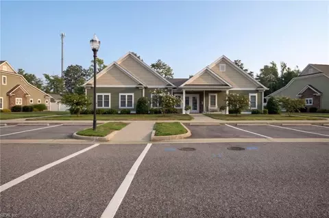 Exterior - 7400 Sinclair Way #2-E, Gloucester, VA 23061 photo 6 of 11