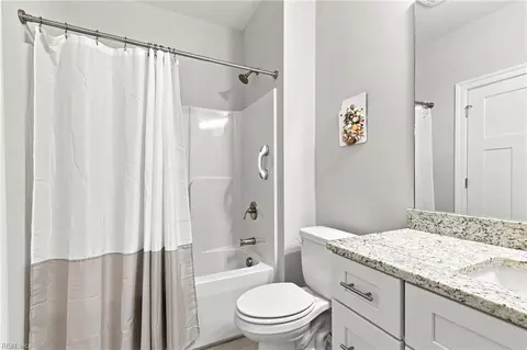 Bath - 7400 Sinclair Way #2-E, Gloucester, VA 23061 photo 3 of 4