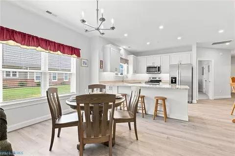 Dining - 7400 Sinclair Way #2-E, Gloucester, VA 23061 photo 3 of 3