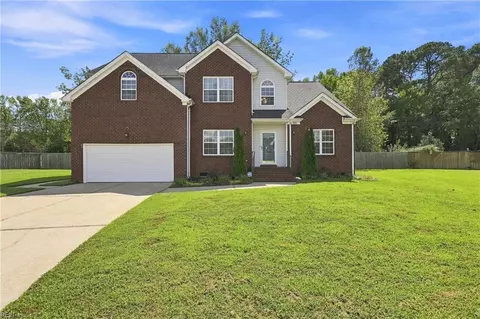 207 Catalpa Ct, Suffolk, VA 23435
