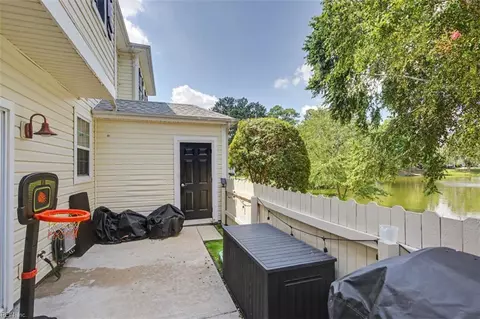 Exterior - 1537 Hambledon Loop, Chesapeake, VA 23320 photo 2 of 5