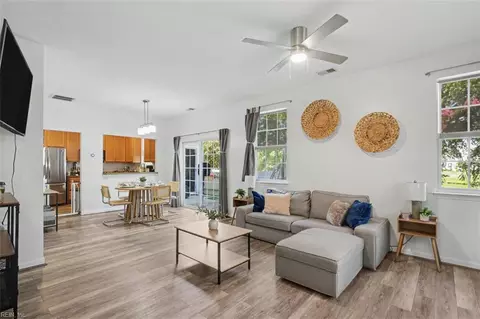 Living - 1537 Hambledon Loop, Chesapeake, VA 23320 photo 1 of 3