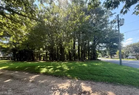 40 Salt Pond Rd, Hampton, VA 23664 photo 2