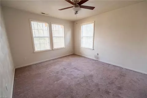 Bedroom - 114 E Indian River Rd, Norfolk, VA 23523 photo 5 of 6