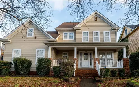 114 E Indian River Rd, Norfolk, VA 23523