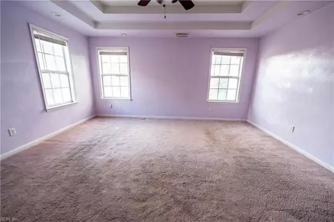 Bedroom - 114 E Indian River Rd, Norfolk, VA 23523 photo 2 of 6