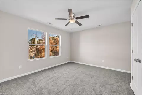 Bedroom - 4873 Beamon Rd, Norfolk, VA 23513 photo 6 of 12