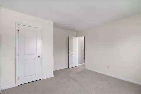 Bedroom - 335 Spring Hill Pl, Smithfield, VA 23430 photo 3 of 11