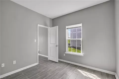 Bedroom - 335 Spring Hill Pl, Smithfield, VA 23430 photo 1 of 11