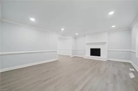 Living - 130 Devon Rd, Williamsburg, VA 23188 photo 1 of 4